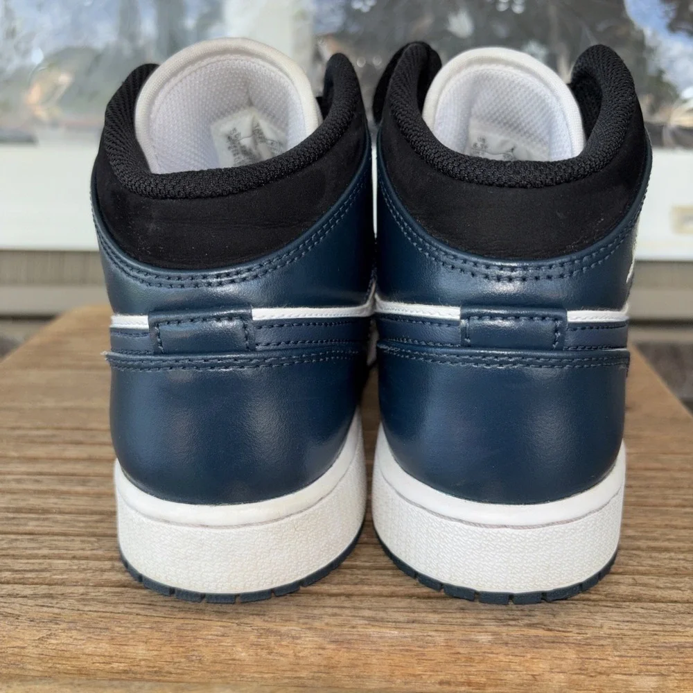 Nike Air Jordan 1 Mid Armory Navy GS Youth 6.5 Retro Sneakers Shoes 554725-411